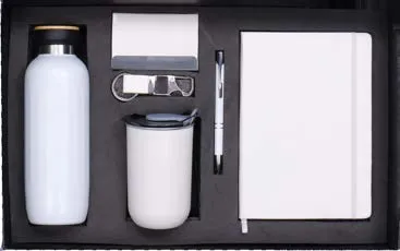 White 6 in 1 Gift Set — view 2